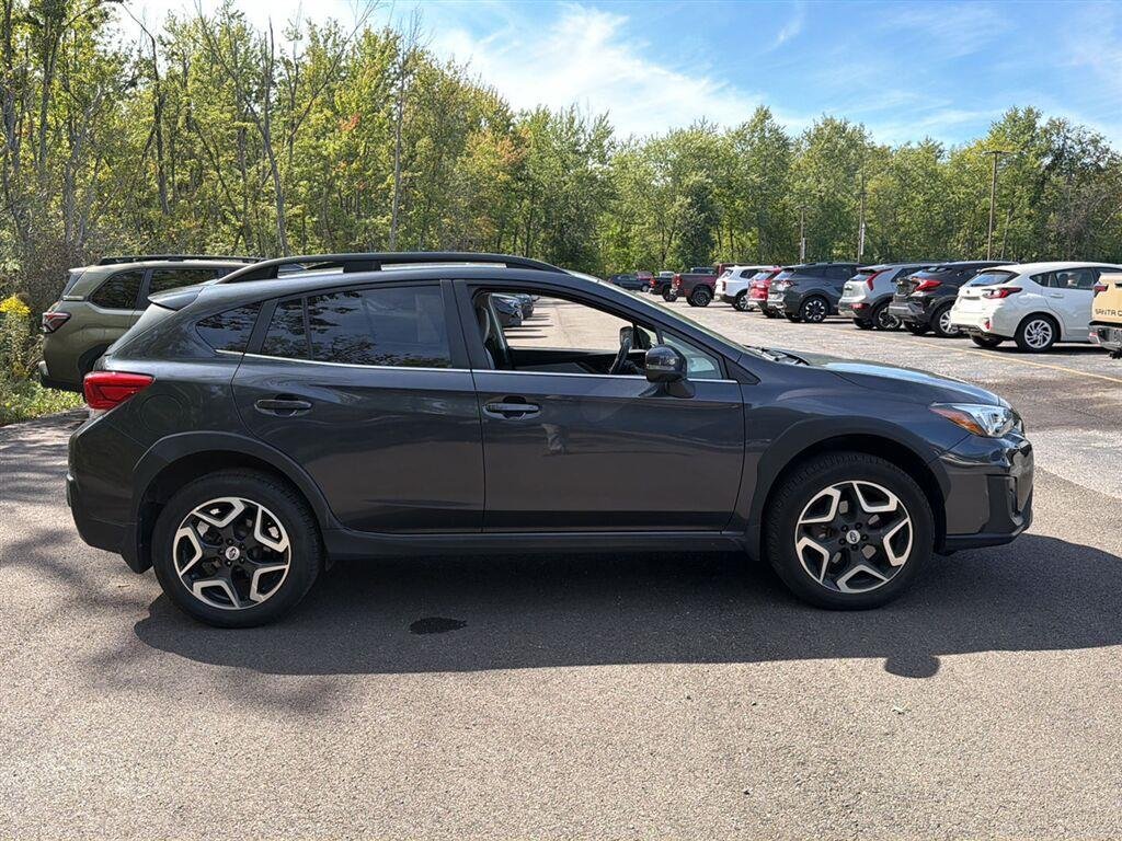 Used 2018 Dark Gray Metallic Subaru Limited image 7