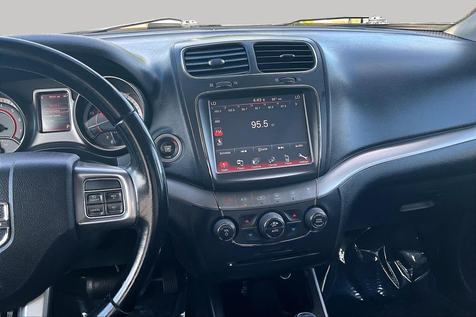 Pre-Owned 2020 Dodge Journey Crossroad