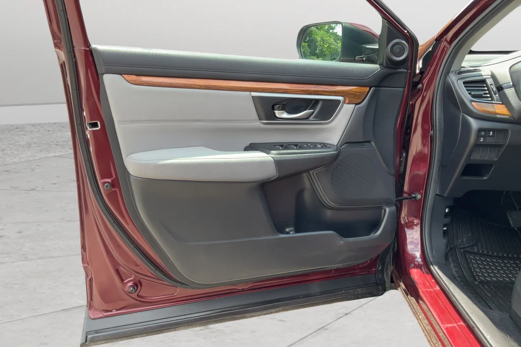 Used 2018 Red Honda EX image 10