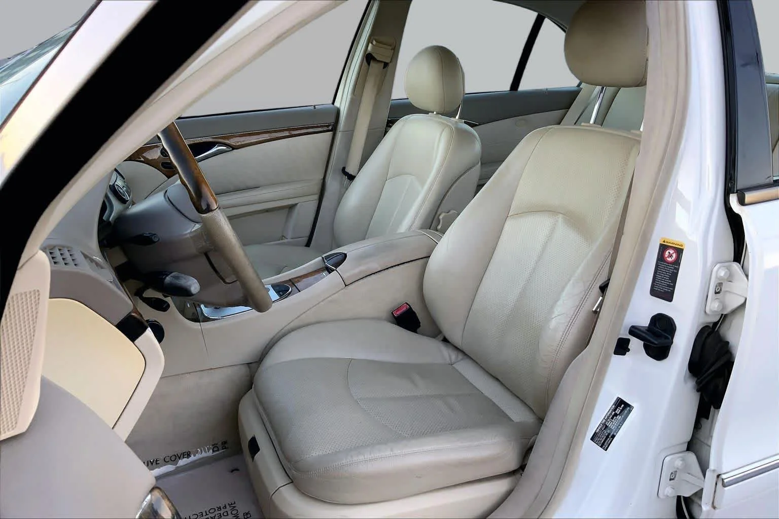 Used 2004  Mercedes-Benz 3.2L image 5