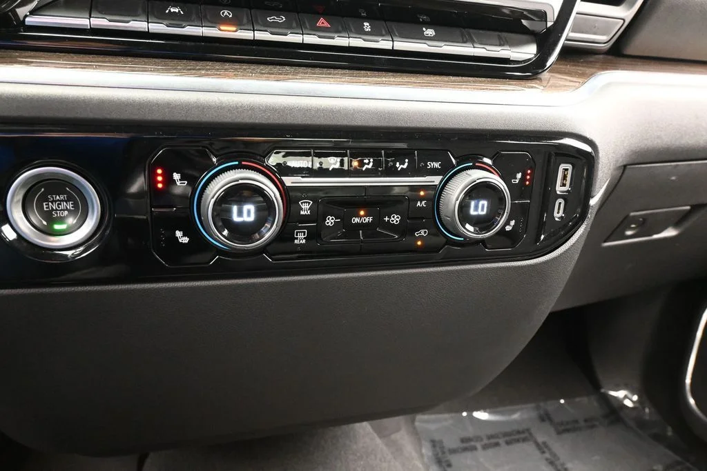 Used 2022 Summit White Chevrolet LT image 24