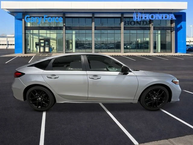 2026 Honda Civic Hatchback Sport - Photo 8