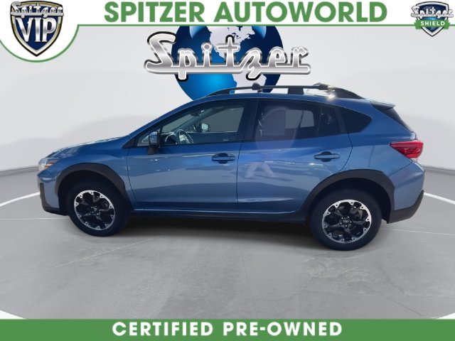Used 2022  Subaru Premium image 6