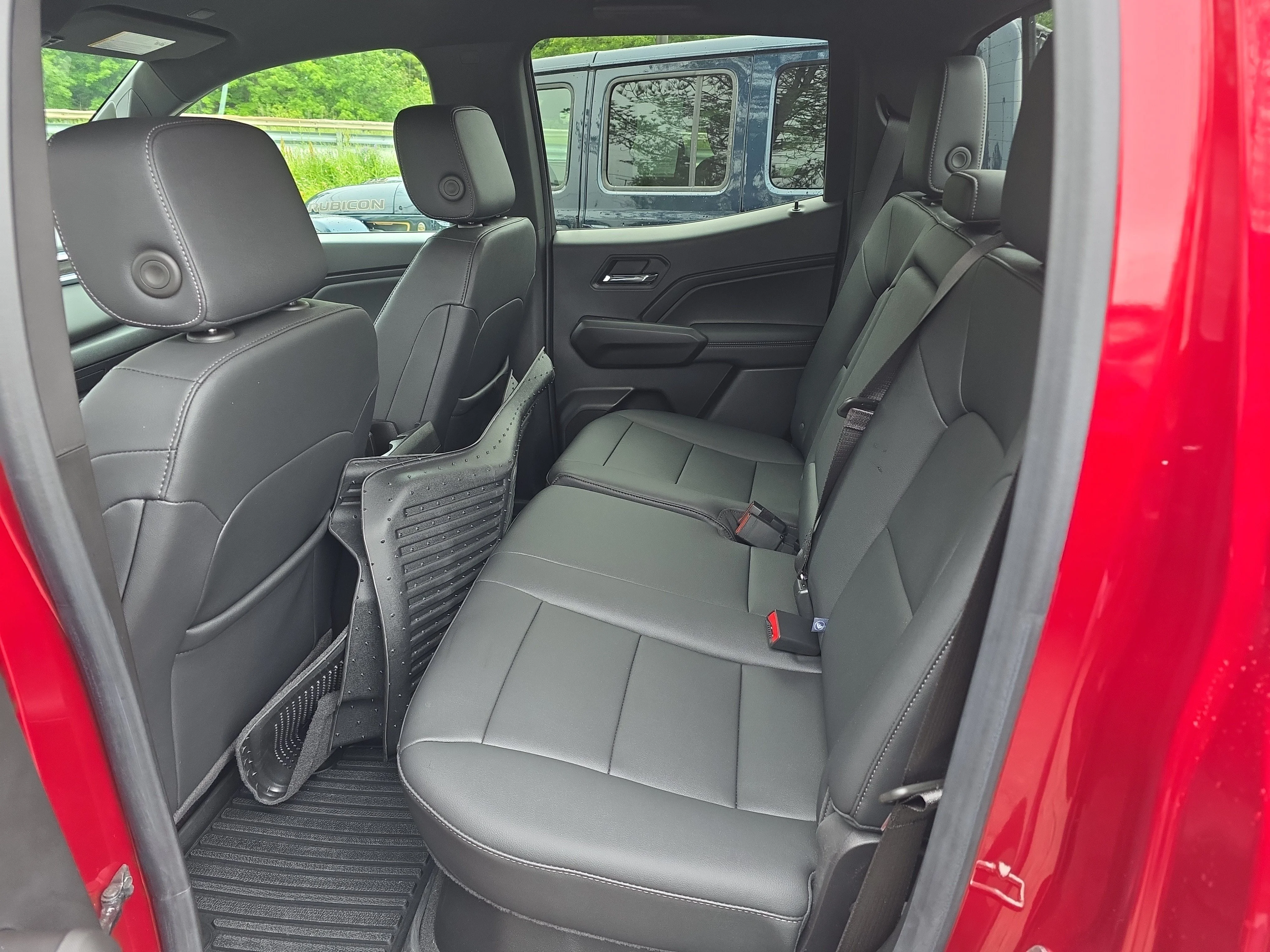Used 2024 Volcanic Red Tintcoat GMC 4WD Elevation image 9