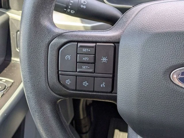 Used 2022 Oxford White Ford XLT image 18