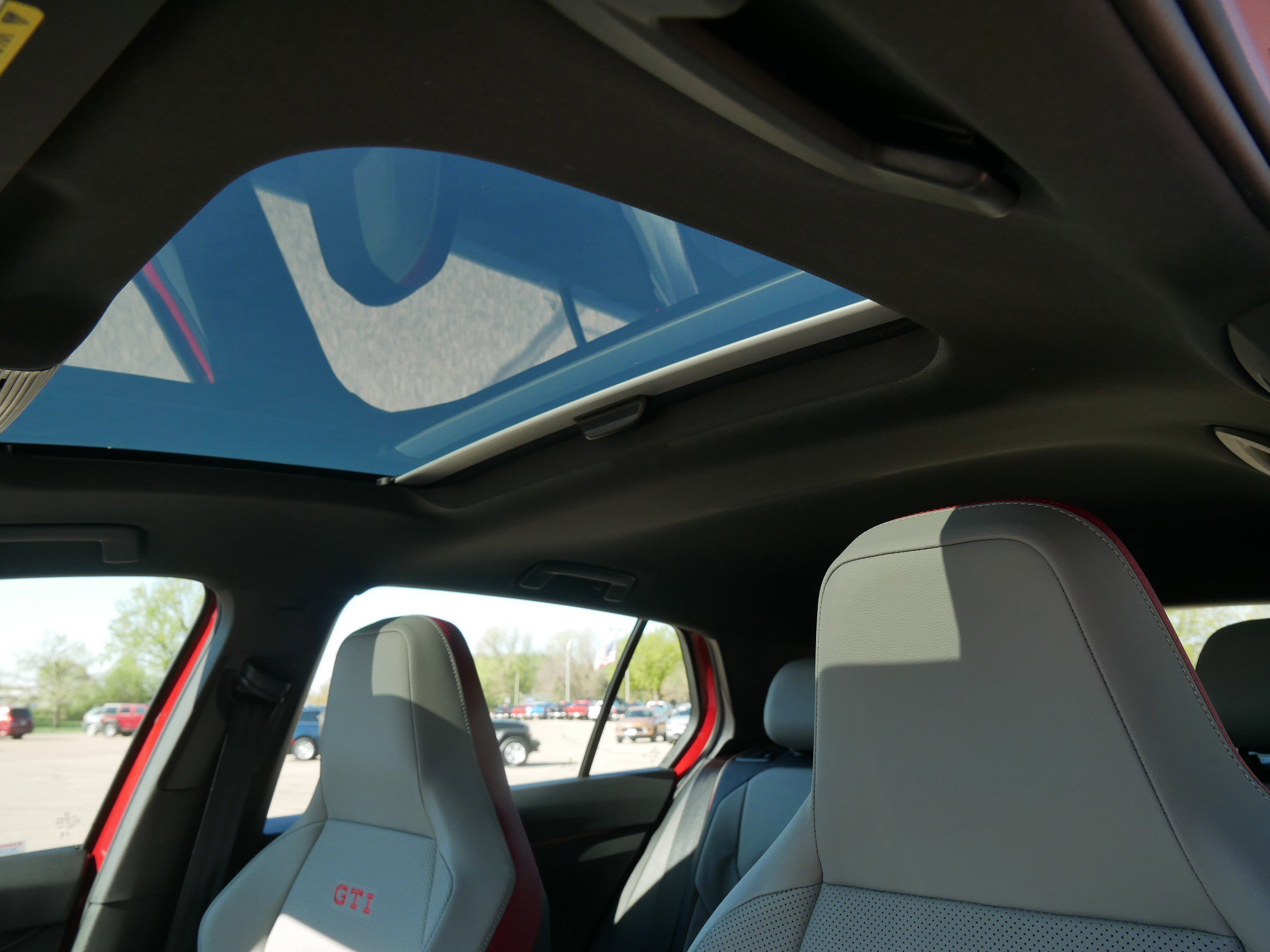Used 2024 Red Volkswagen Autobahn image 20