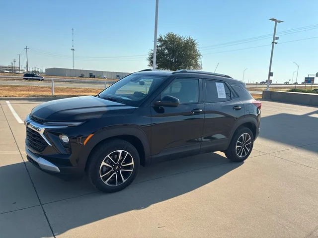 Used 2025 Chevrolet Trailblazer LT