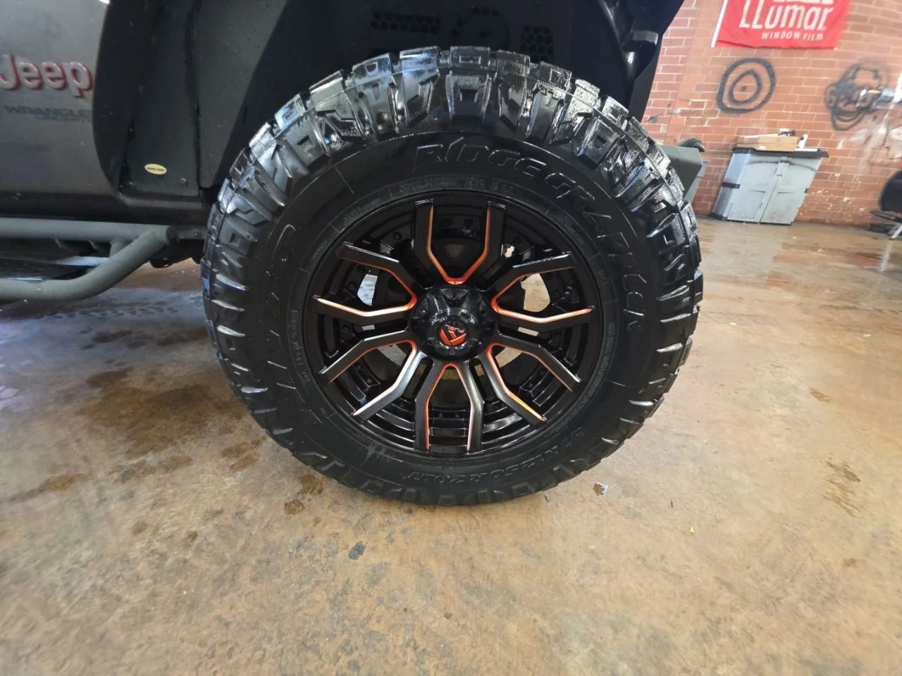 Used 2021 Gray Jeep Unlimited Rubicon image 12