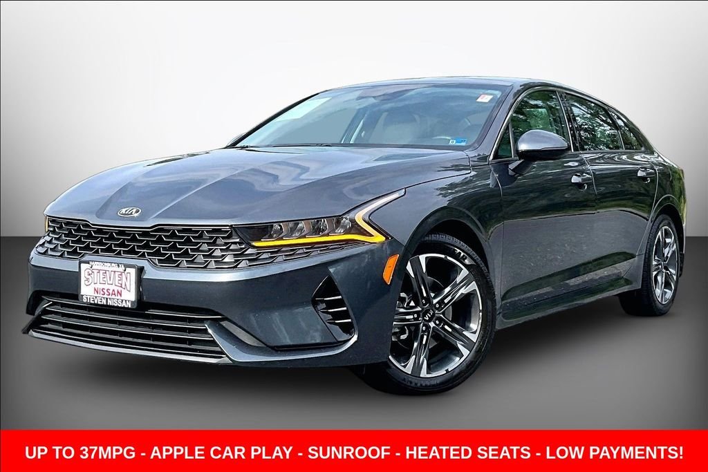 Used 2021 Gray Kia EX image 3