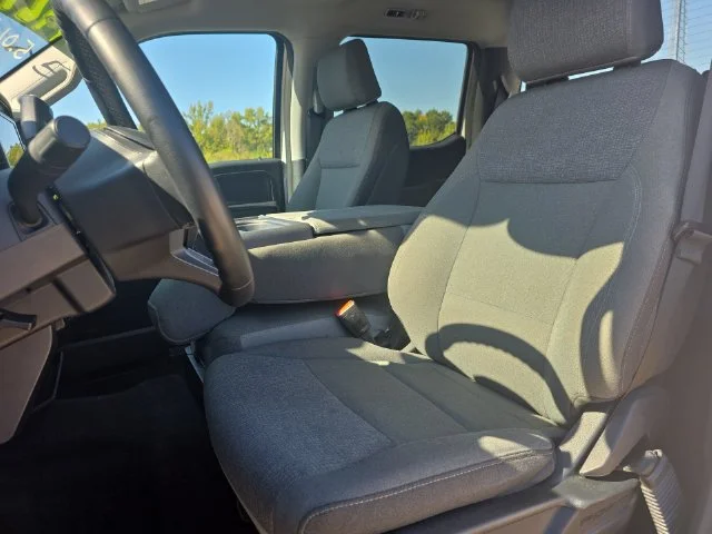 Used 2025 White Ford XLT image 15