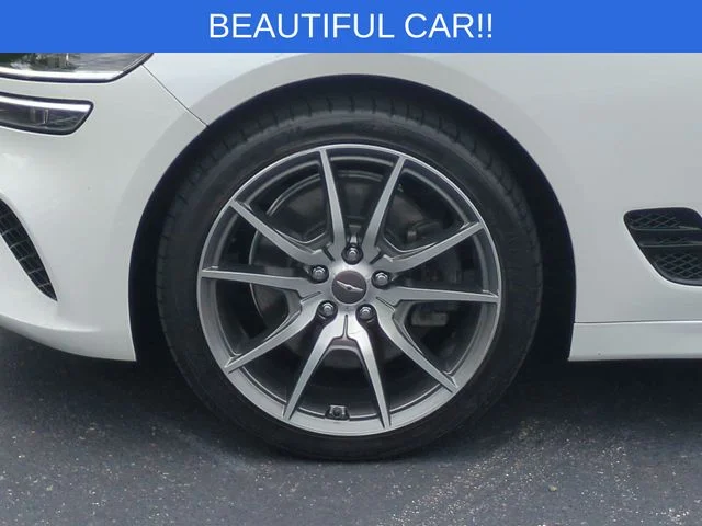 Used 2022 White Genesis 3.3T image 10