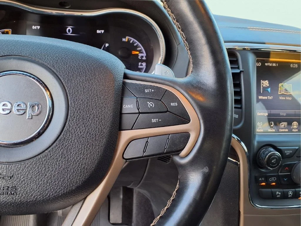 Used 2017 Black Jeep Overland image 21
