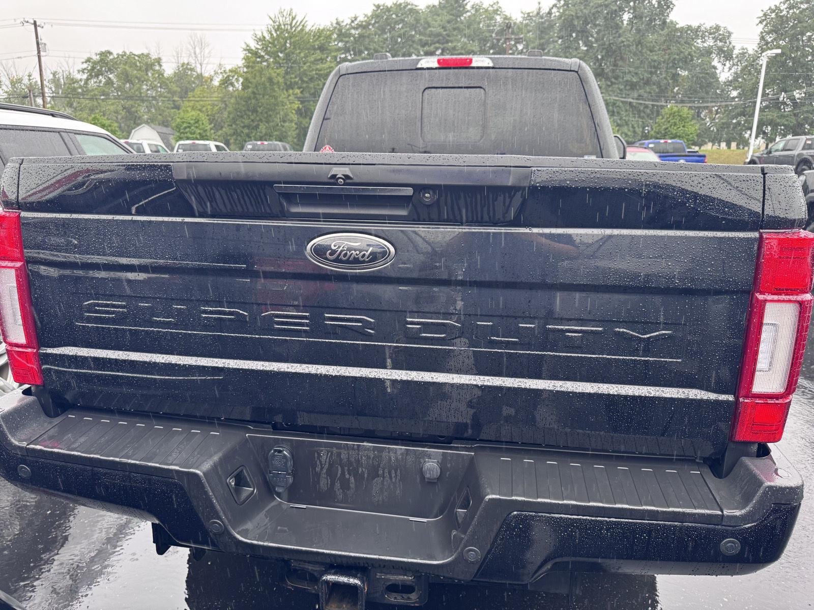 Used 2022 Agate Black Ford Lariat image 5