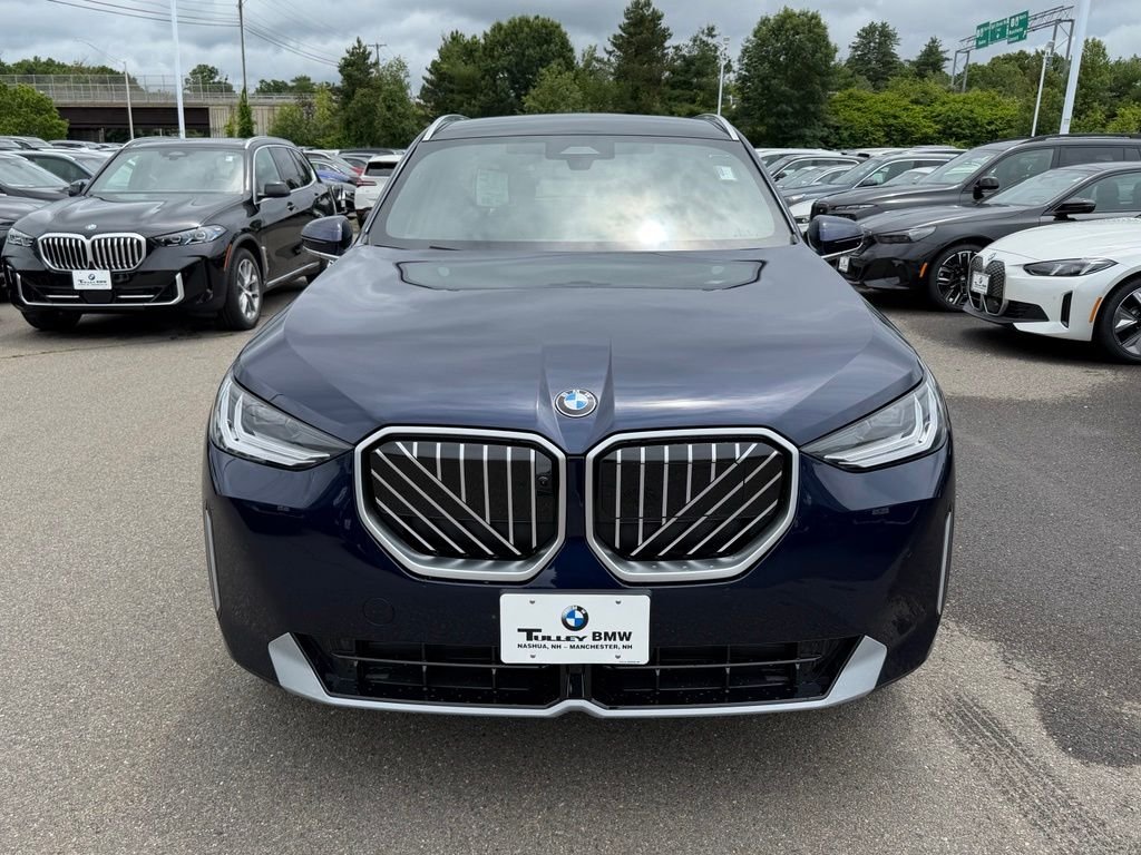 New 2026 Tanzanite Blue II Metallic BMW 30 xDrive image 2