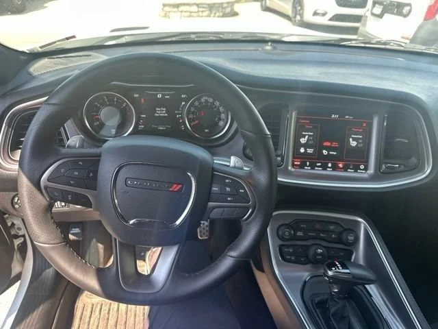 Used 2019 White Knuckle Clearcoat Dodge R/T Scat Pack image 23