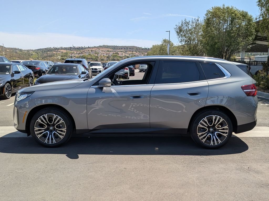 New 2026 Skyscraper Grey Metallic BMW 30 xDrive image 5