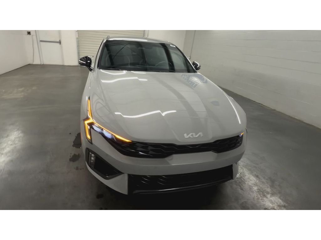 Used 2025 Wolf Gray Kia GT-Line image 3