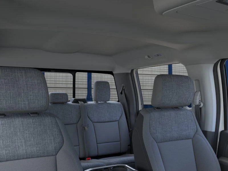 New 2026 Oxford White Ford XLT image 22