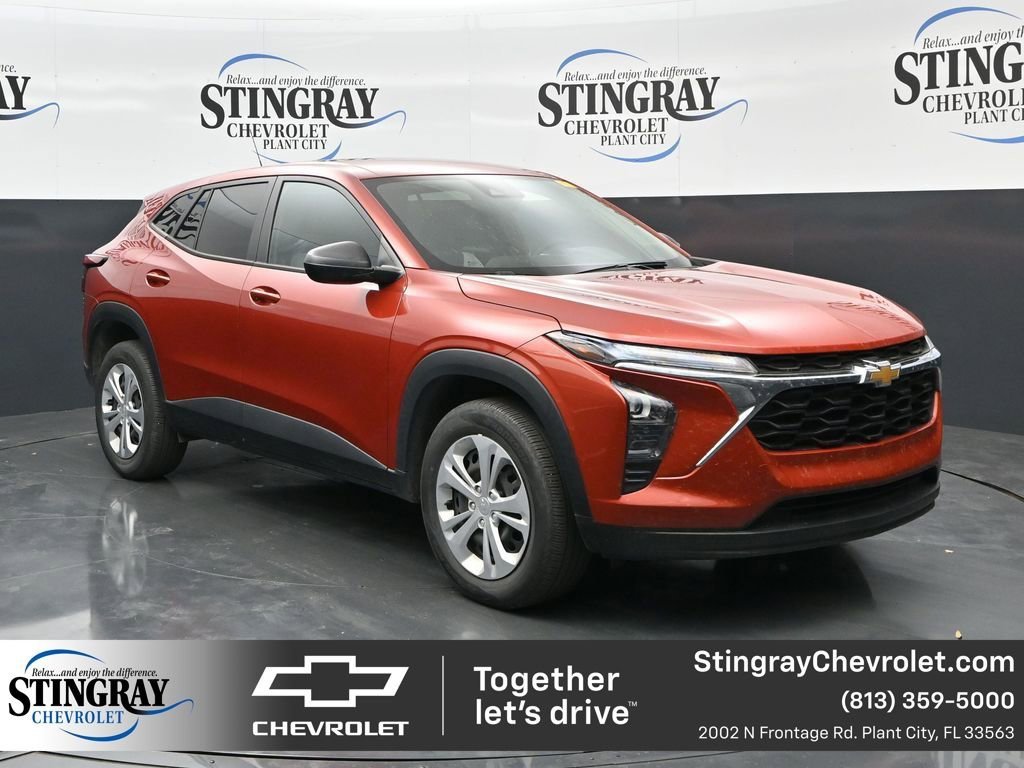 2024 Chevrolet Trax LS's photo