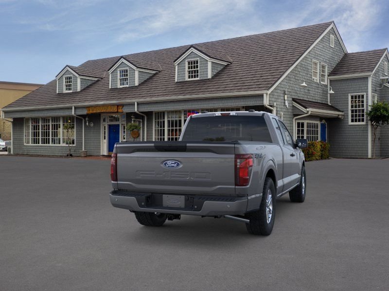 New 2026 Carbonized Gray Metallic Ford XLT image 8