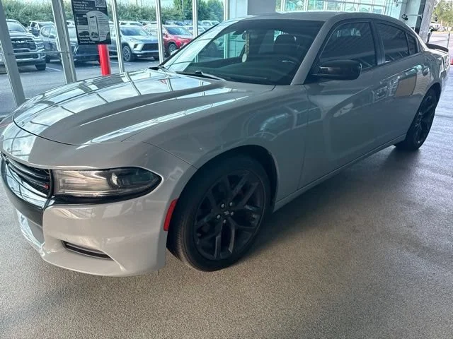 Used 2021 Smoke Show Dodge SXT image 3