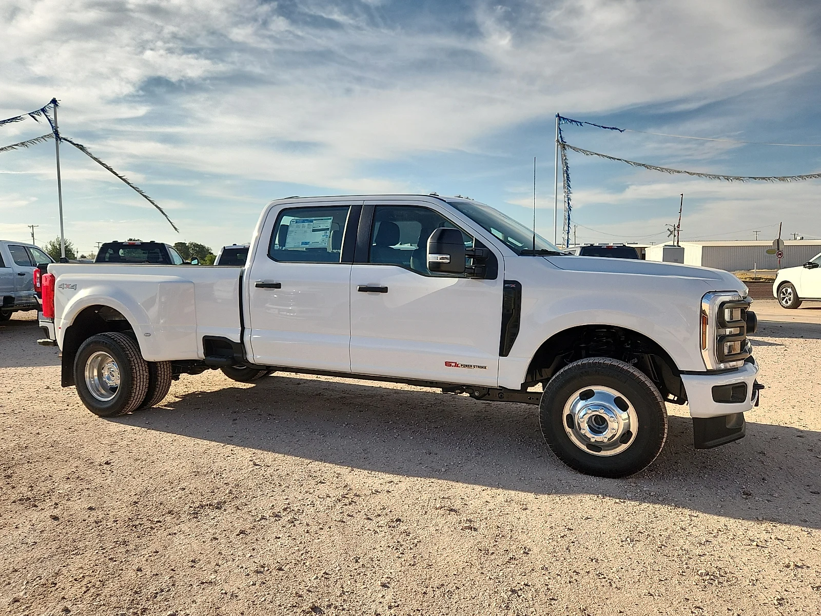 New 2027 Oxford White Ford XL image 8