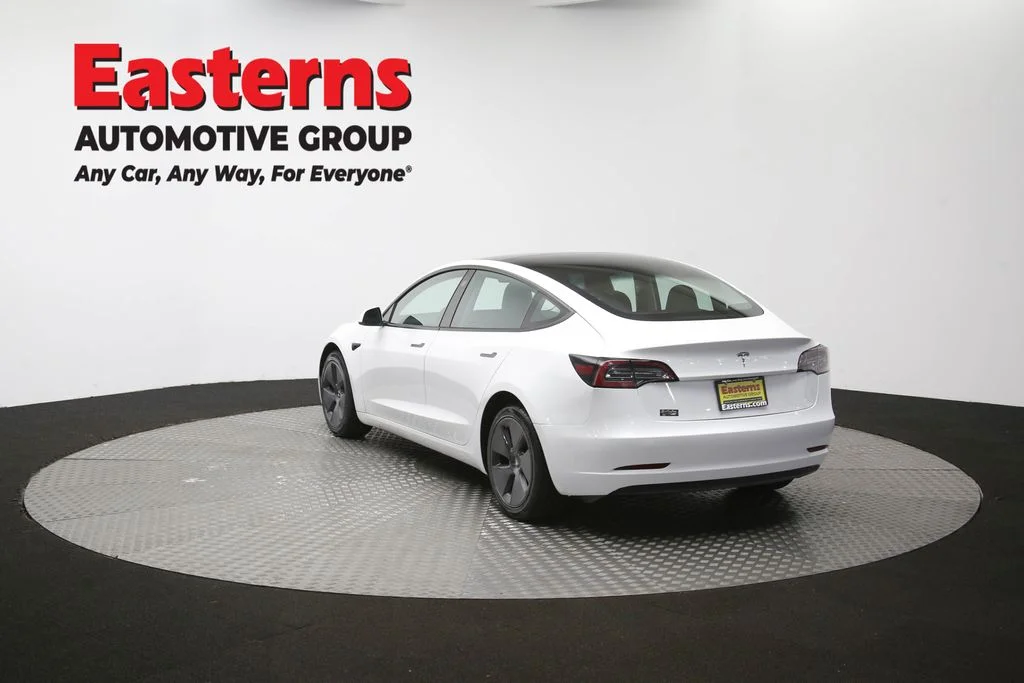 Used 2023 White Tesla Base image 61