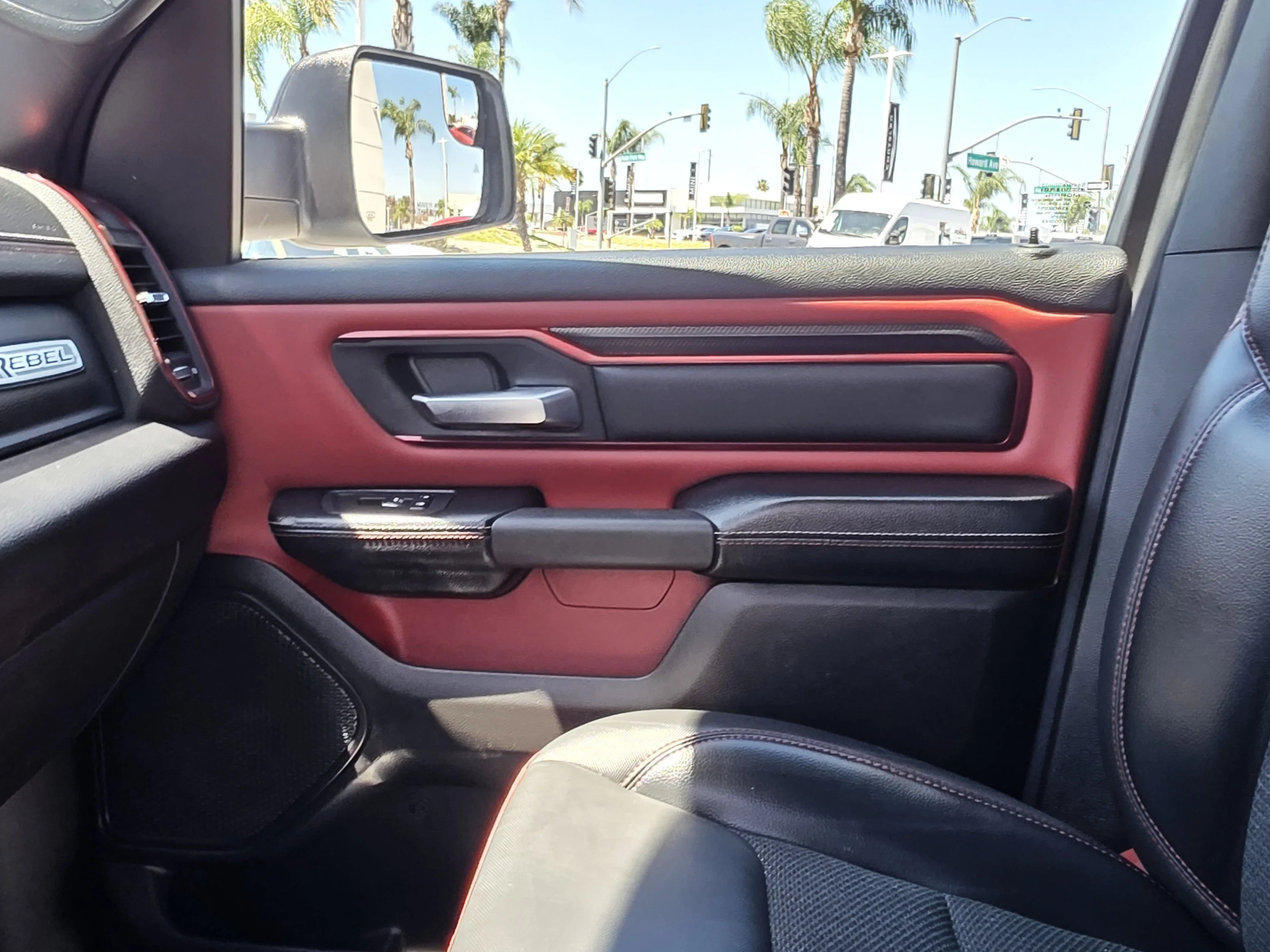 Certified Used 2025 Bright White Clearcoat Ram Rebel image 15