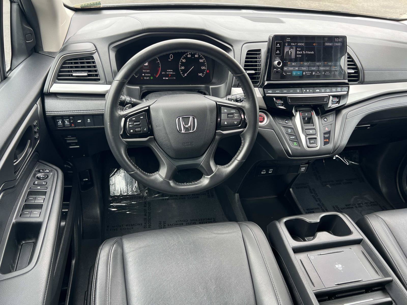 Certified Used 2025 Solar Silver Metallic Honda EX-L image 7