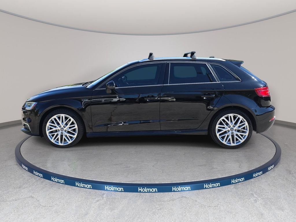 Used 2018 Black Audi 1.4T Premium image 9
