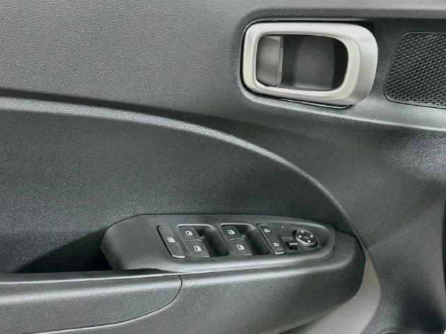 New 2026 Silver Hyundai SEL image 9
