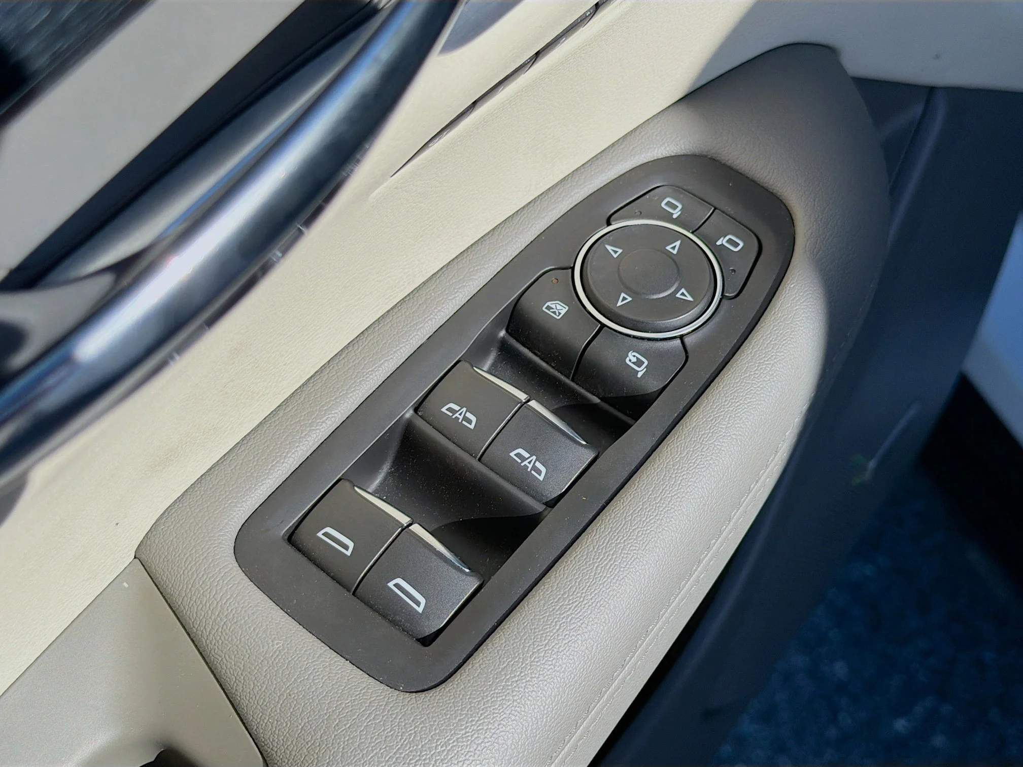 2024 Cadillac XT6 Premium Luxury - Photo 25