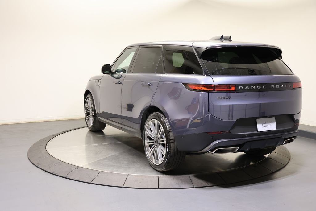 New 2026 Varesine Blue Land Rover SE image 3