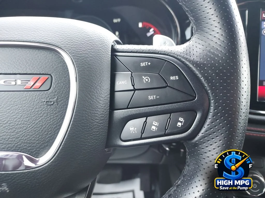 Used 2025 White/off-white Dodge R/T Plus image 16