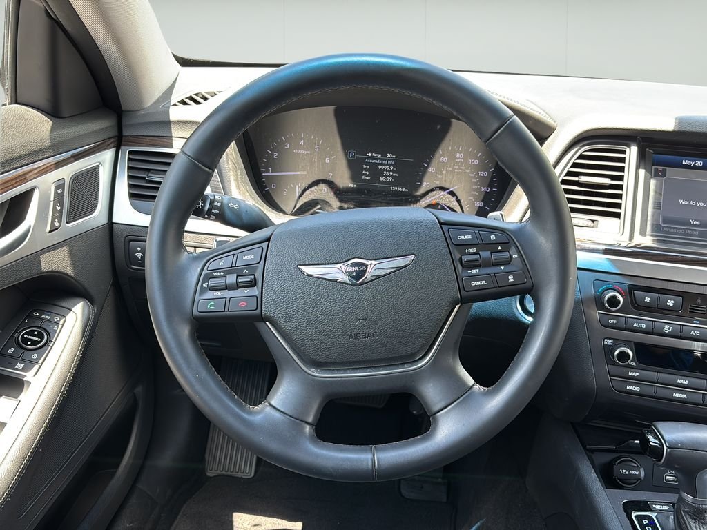 Used 2019 Casablanca White Genesis 3.8 image 21
