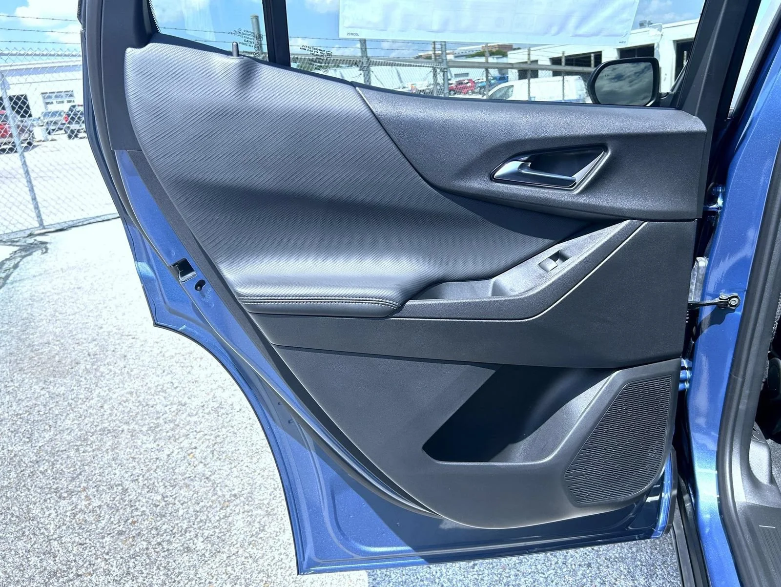 New 2027 Lakeshore Blue Metallic Chevrolet LT image 17