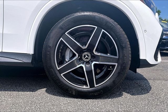 Certified Used 2024 White Mercedes-Benz GLC 300 image 9