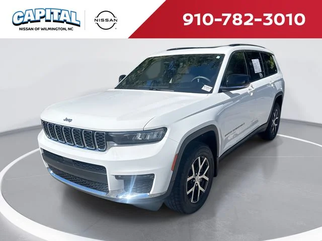 Used 2023 White Jeep Limited image 1