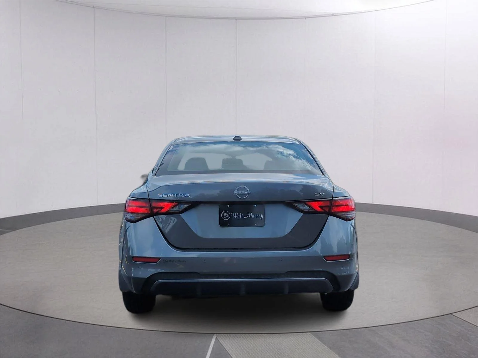 Used 2024 Gun Metallic Nissan SV image 4