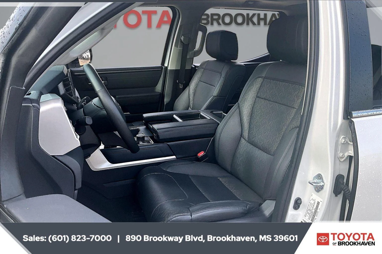 Used 2024 Wind Chill Pearl Toyota Limited Hybrid image 18