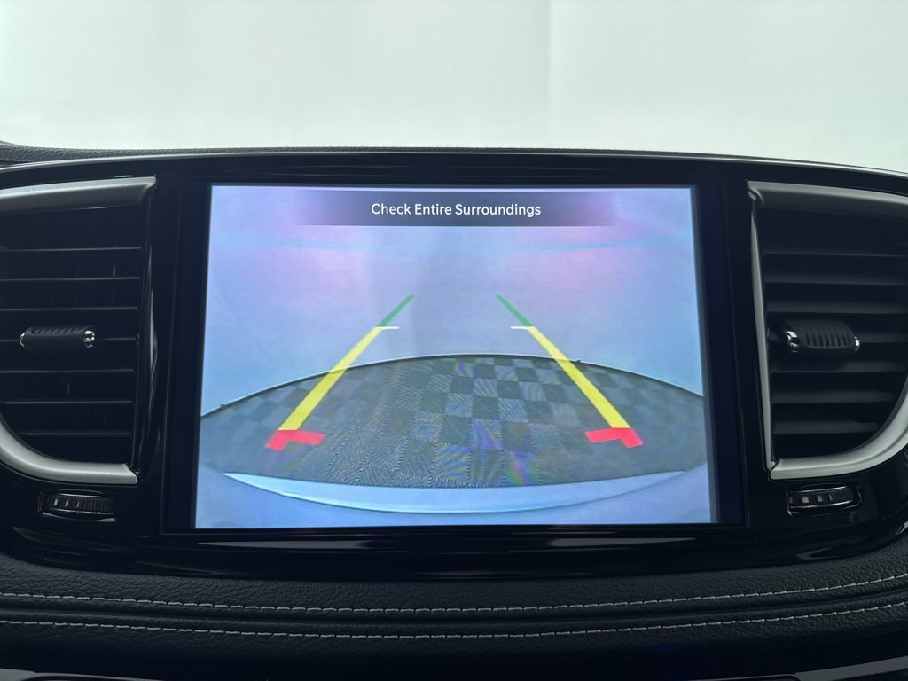 2026 Chrysler Pacifica Select - Photo 18