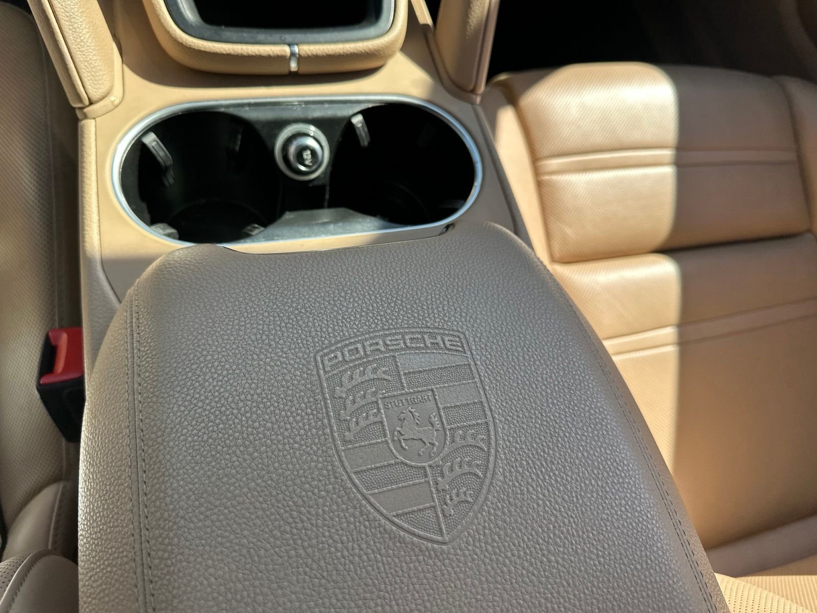 Used 2021 Moonlight Blue Metallic Porsche S image 17