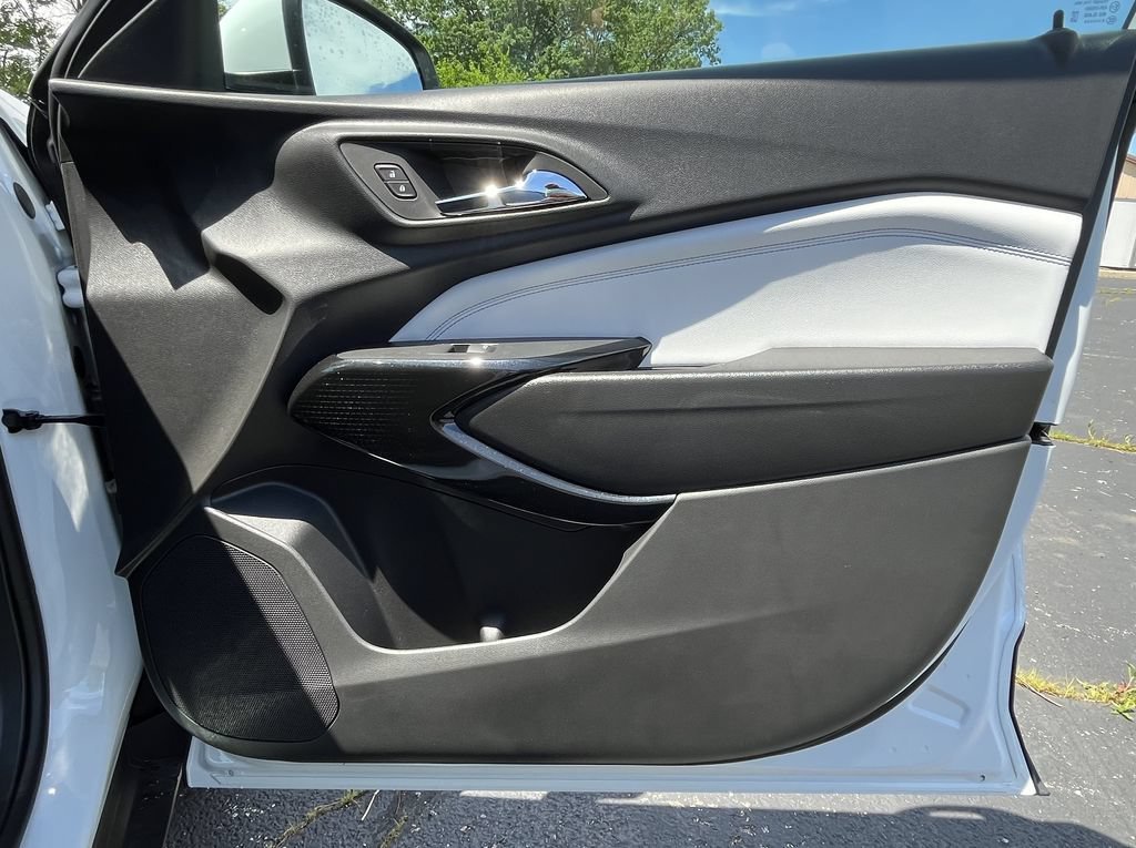 2026 Chevrolet Trax LT - Photo 18