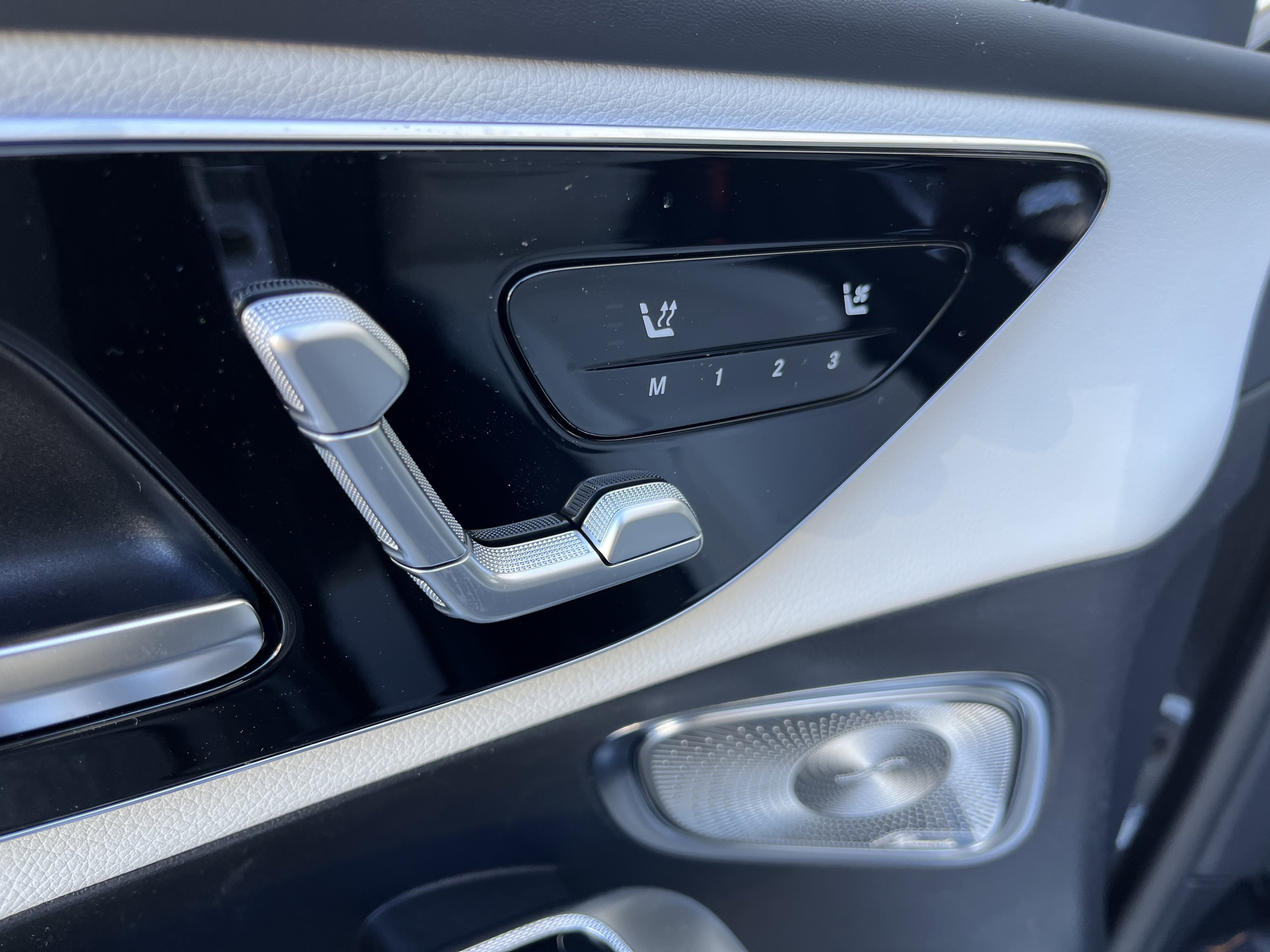 New 2026 Graphite Grey Metallic Mercedes-Benz GLC 300 image 14