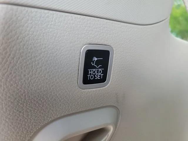 2024 Jeep Wagoneer Series III - Photo 14