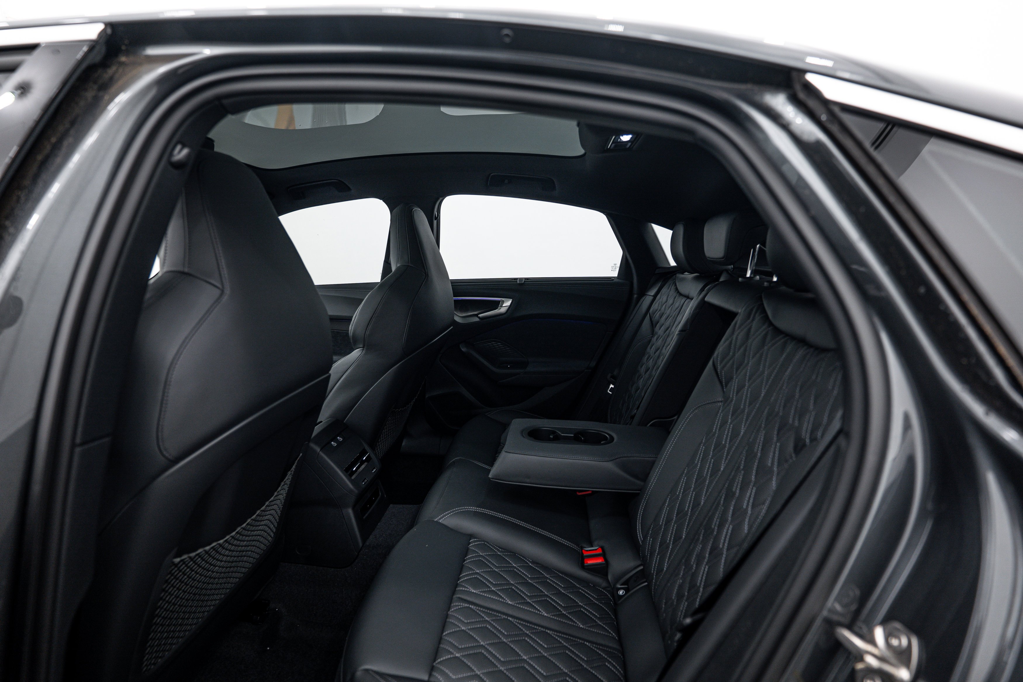 New 2025 Daytona Gray Audi Premium Plus image 19