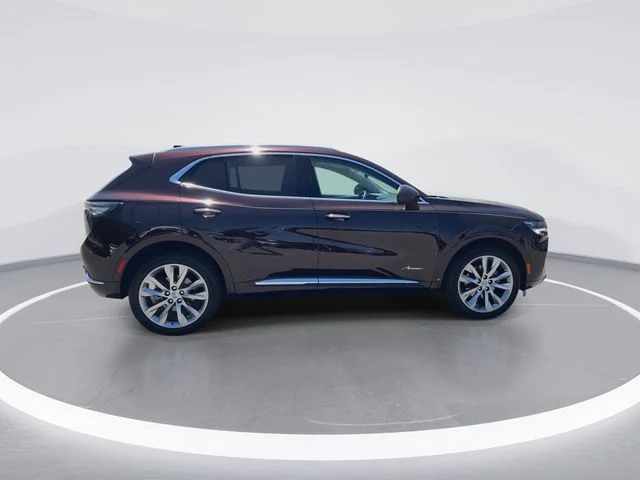 Used 2023 Red Buick Avenir image 9