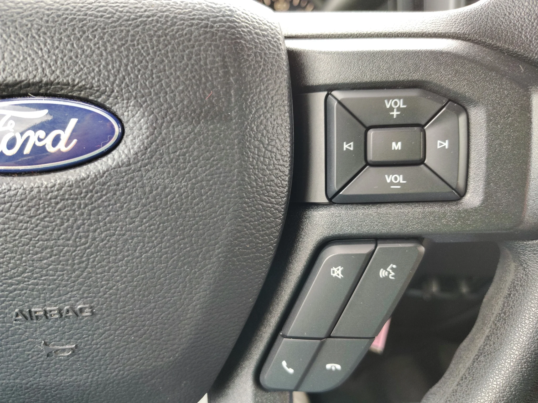 Used 2020 Oxford White Ford XLT image 19