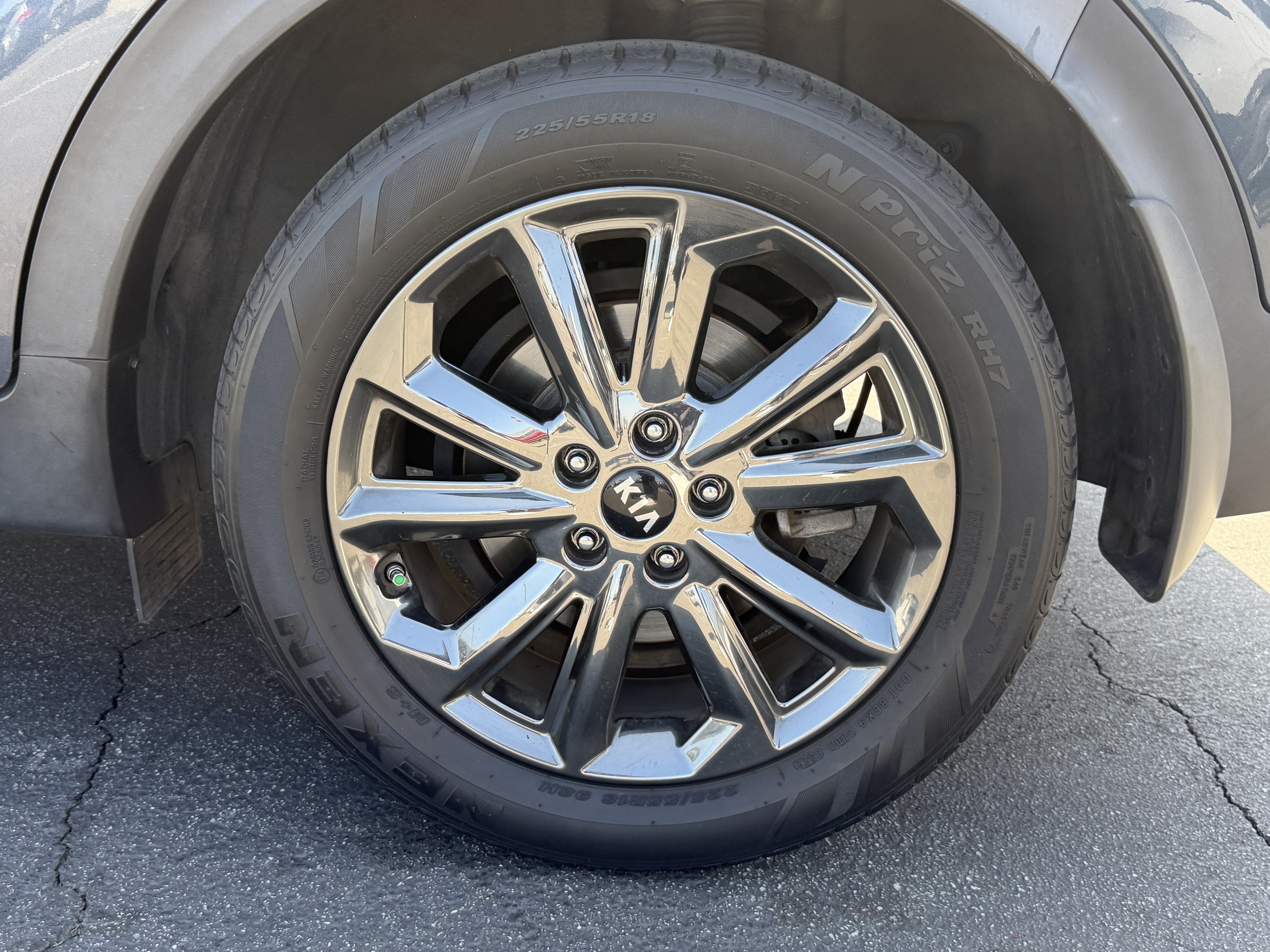 Used 2020 Pacific Blue Kia S image 9