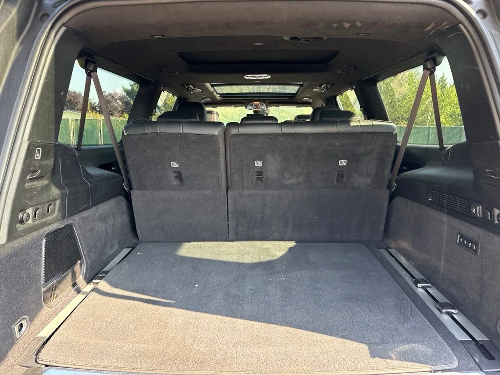 Used 2024 Midnight Jeep Series III image 25